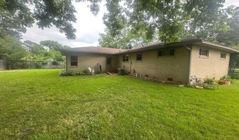 1104 W Center St, Beebe, AR 72012