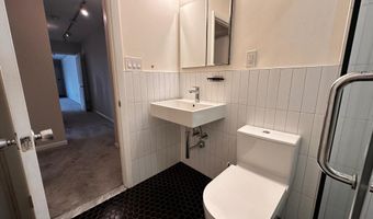 10619 MONTROSE Ave 202, Bethesda, MD 20814