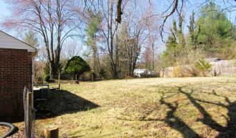 144 Maple Ln, Amherst, VA 24521