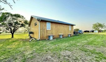 26855 SW 89th Rd, Beatrice, NE 68310