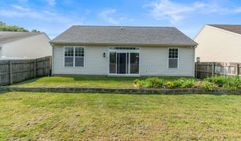 206 Meridian Gardens Ln, Indianapolis, IN 46217