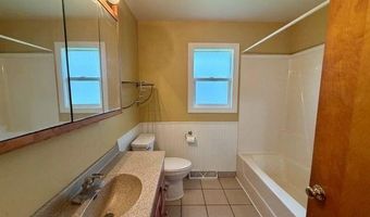 1410 Williams St, Angola, IN 46703