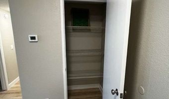 231 Mission Newport Ln 102, Las Vegas, NV 89107