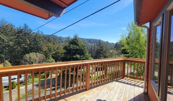 19921 WHALESHEAD Rd M1, Brookings, OR 97415
