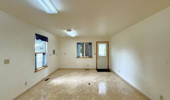 860 JODEE Ln, Brookings, OR 97415