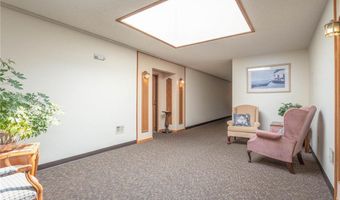 1415 Lake St 105, Alexandria, MN 56308