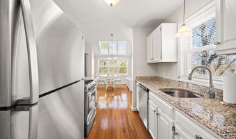 30 Harbor Hill Dr 30, Bourne, MA 02532