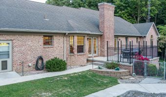 469 Mountain Ln, Albany, KY 42602