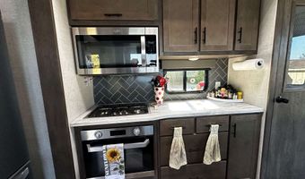 78 Way Lane Ext, Bridport, VT 05734