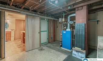 230 College Dr, Allentown, PA 18104