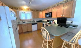 155 Oak Pl, Blakeslee, PA 18610