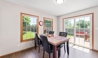 2722 Somerset Dr, Ames, IA 50010