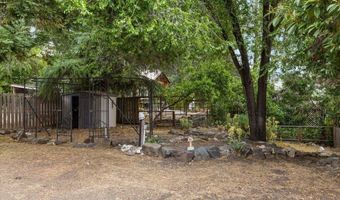 363 E Hersey St, Ashland, OR 97520