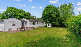 18 La Fazia Dr, Johnston, RI 02919