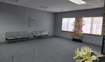 1452 Merchant Dr, Algonquin, IL 60102
