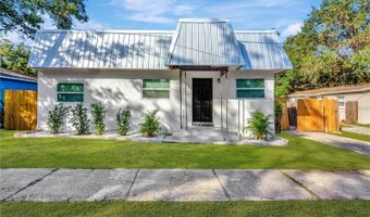 610 WOODLAWN St, Clearwater, FL 33756