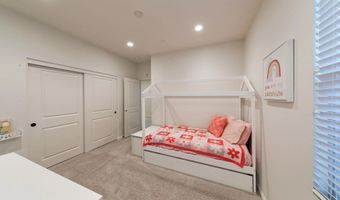 3035 Starry Night Dr, Escondido, CA 92029