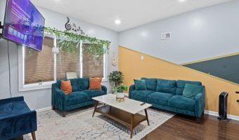 84 W 3rd St, Bayonne, NJ 07002