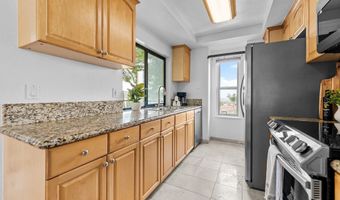 7320 Park Ridge Blvd 216, San Diego, CA 92120