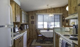 450 W SUNWEST Dr 18, Casa Grande, AZ 85122
