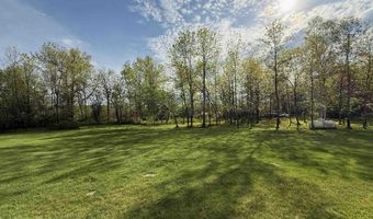 20 Mulberry Ln, Babbitt, MN 55731
