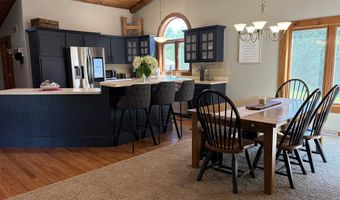 9605 SUMAC Cir, Amherst, WI 54406