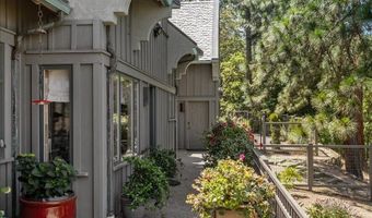 500 Ashland Loop Rd, Ashland, OR 97520
