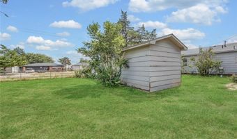 1217 E Cherry St, Altus, OK 73521