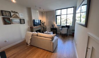 700 W E St 302, San Diego, CA 92101