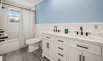 3572 Catherine Ave, Allentown, PA 18103