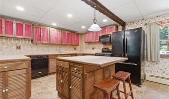 250 Whipple Ave, Burrillville, RI 02858