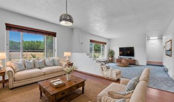 22 Paizalas Dr, Bosque, NM 87006