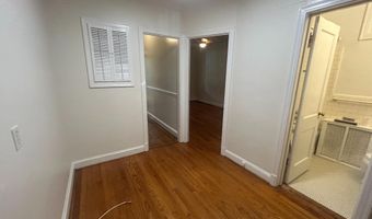 4474 MACARTHUR Blvd NW 2, Washington, DC 20007