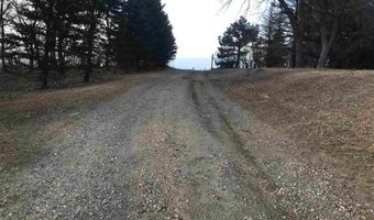 18546 140th St, Akron, IA 51001