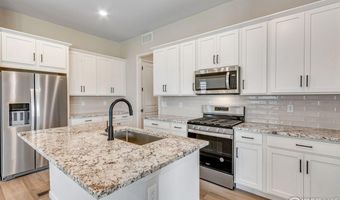 1790 Mount Meeker Ave, Berthoud, CO 80513