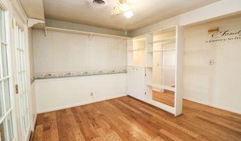 411 13th St, Abernathy, TX 79311