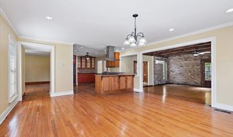 765 Longwood Dr, Baton Rouge, LA 70806