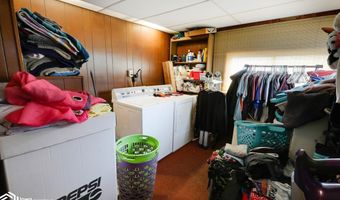 540 A Ave E, Albia, IA 52531