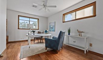 1879 BEACH Ave, Atlantic Beach, FL 32233