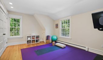 202 Mansfield Ave, Darien, CT 06820