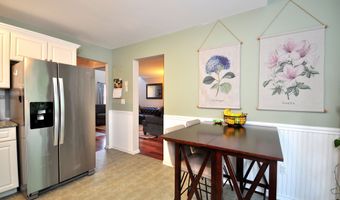202 Castlewood Dr 202, Bloomfield, CT 06002