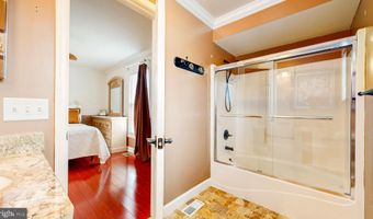 303 S BEDFORD St, Georgetown, DE 19947