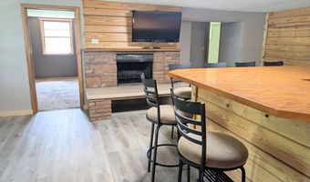 202 North Ln, Albert Lea, MN 56007