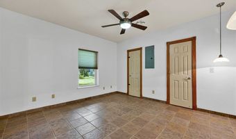 293 Whippoorwill St, Apache, OK 73006