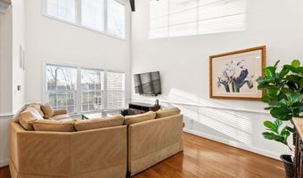 20026 VALHALLA Sq, Ashburn, VA 20147