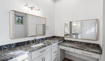 166 Heritage Pt N, Alexander City, AL 35010