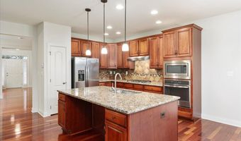 23234 EVERGREEN RIDGE Dr, Ashburn, VA 20148