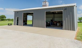 121 County Road 2571, Alvord, TX 76225