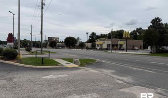 1403 S Main St, Atmore, AL 36502