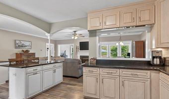 490 Court St #22, Abingdon, VA 24210